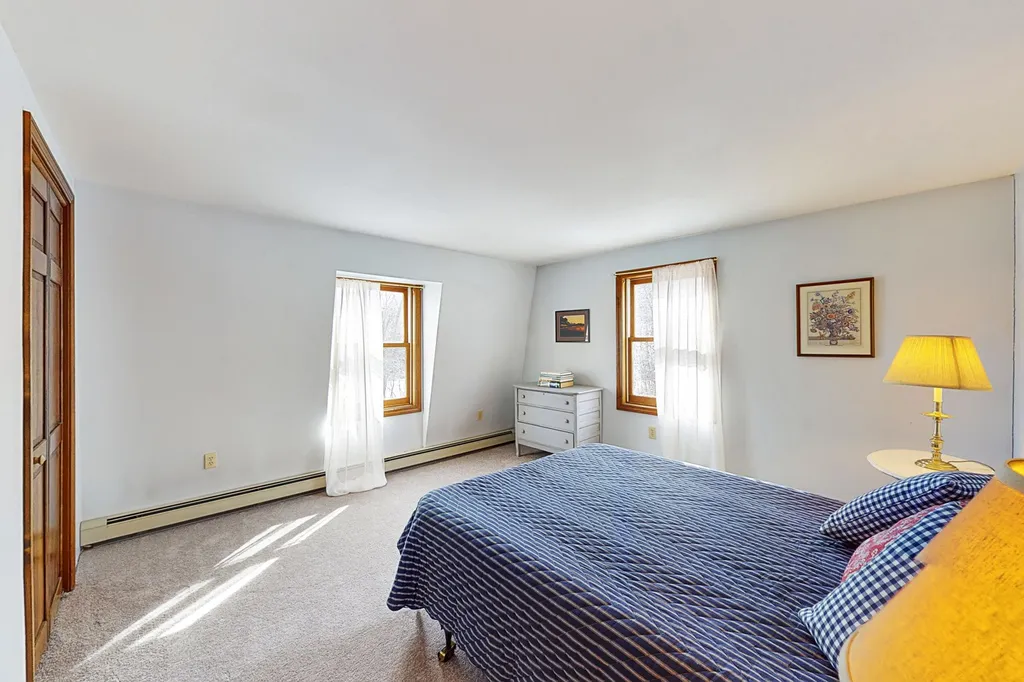 45 Sewall Road Wolfeboro NH 03894