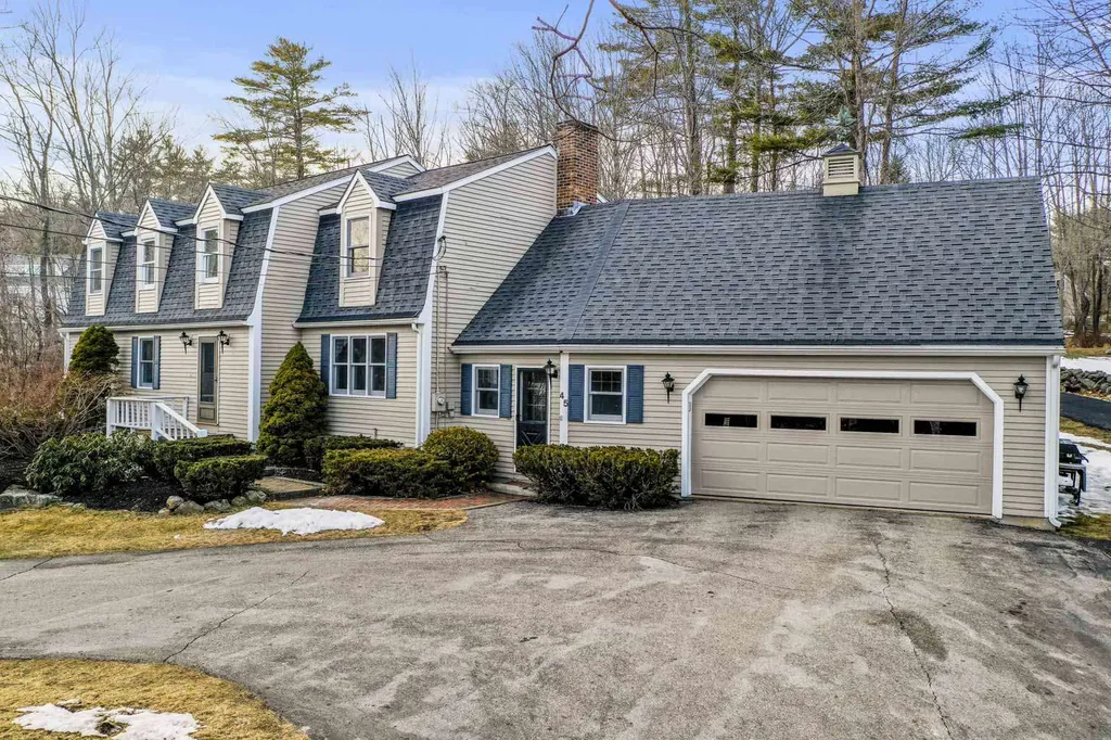 45 Sewall Road Wolfeboro NH 03894