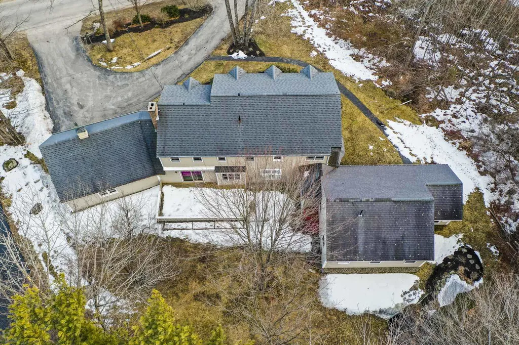 45 Sewall Road Wolfeboro NH 03894