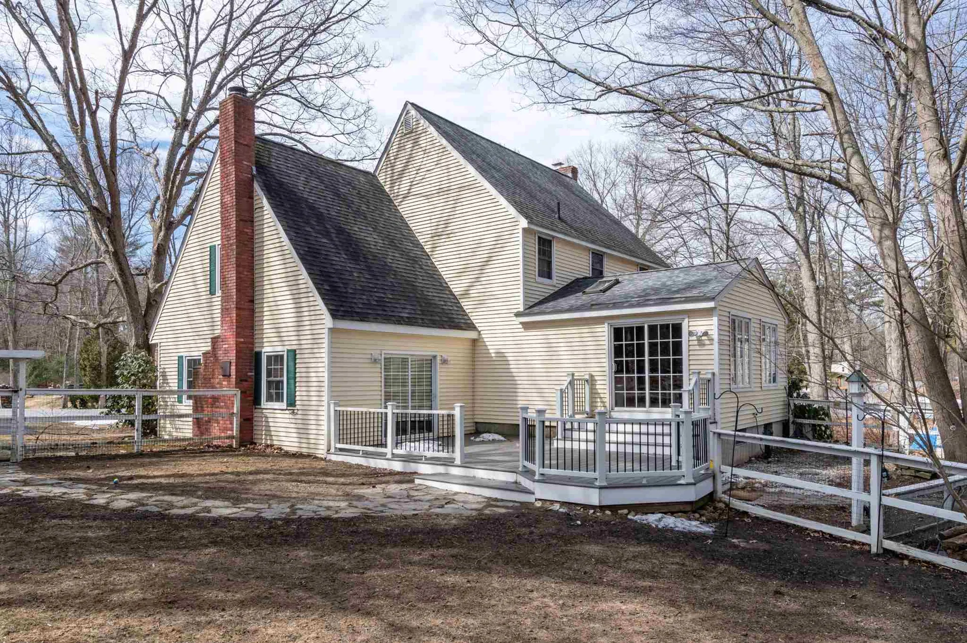 22 Marilyn Park Drive Hampstead NH 03841