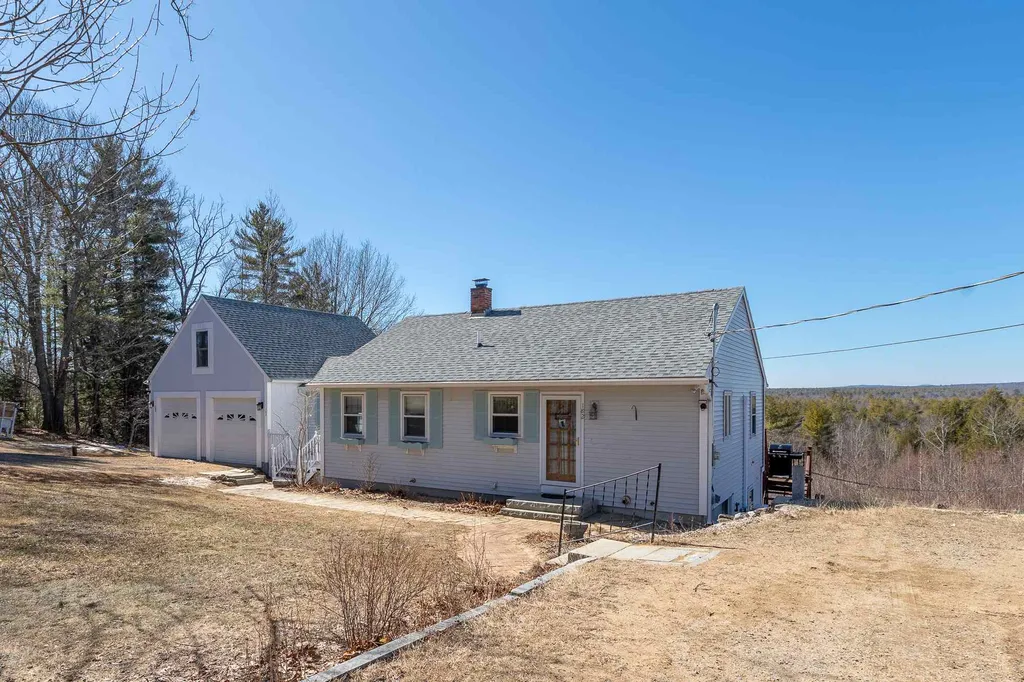 182 Smith Road Lebanon ME 04027-3121