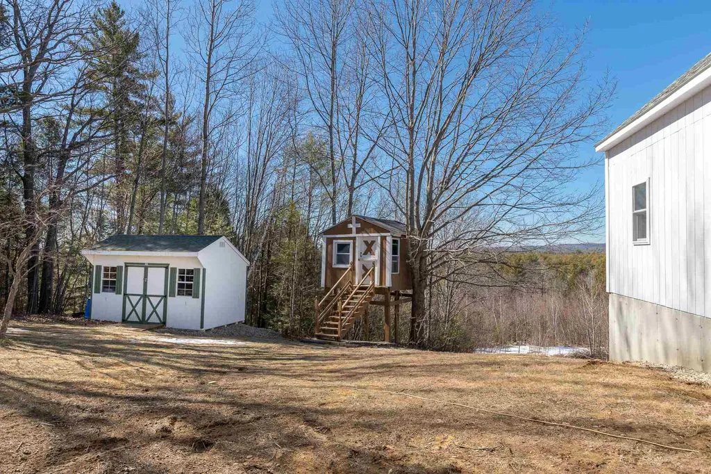 182 Smith Road Lebanon ME 04027-3121