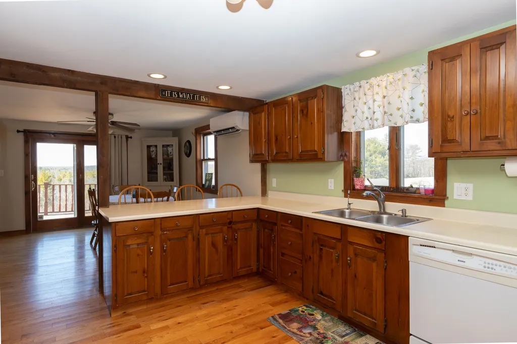 182 Smith Road Lebanon ME 04027-3121