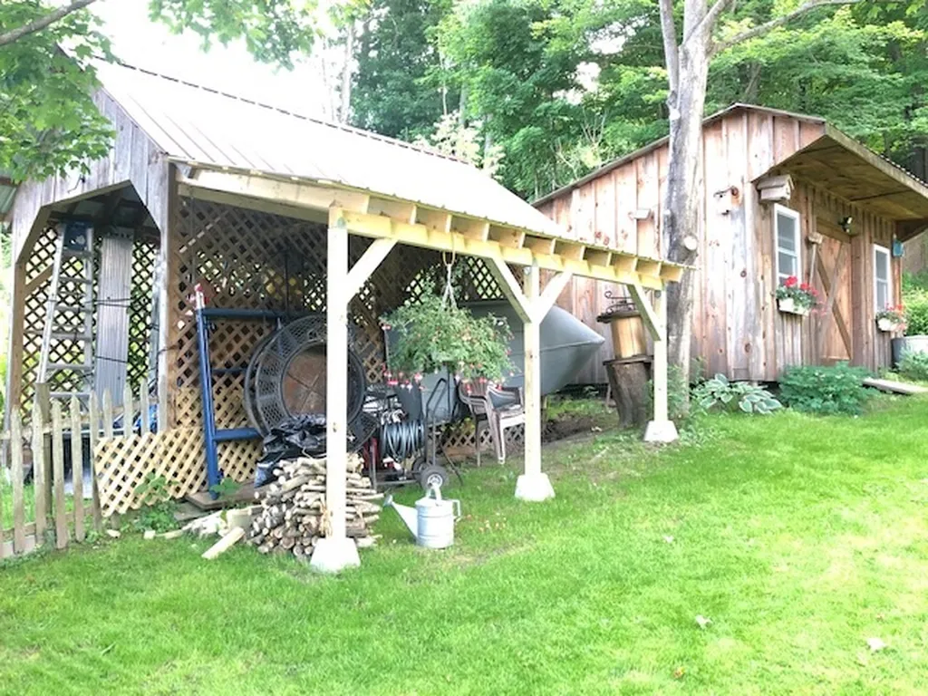 138 Pleasant Street Royalton VT 05068