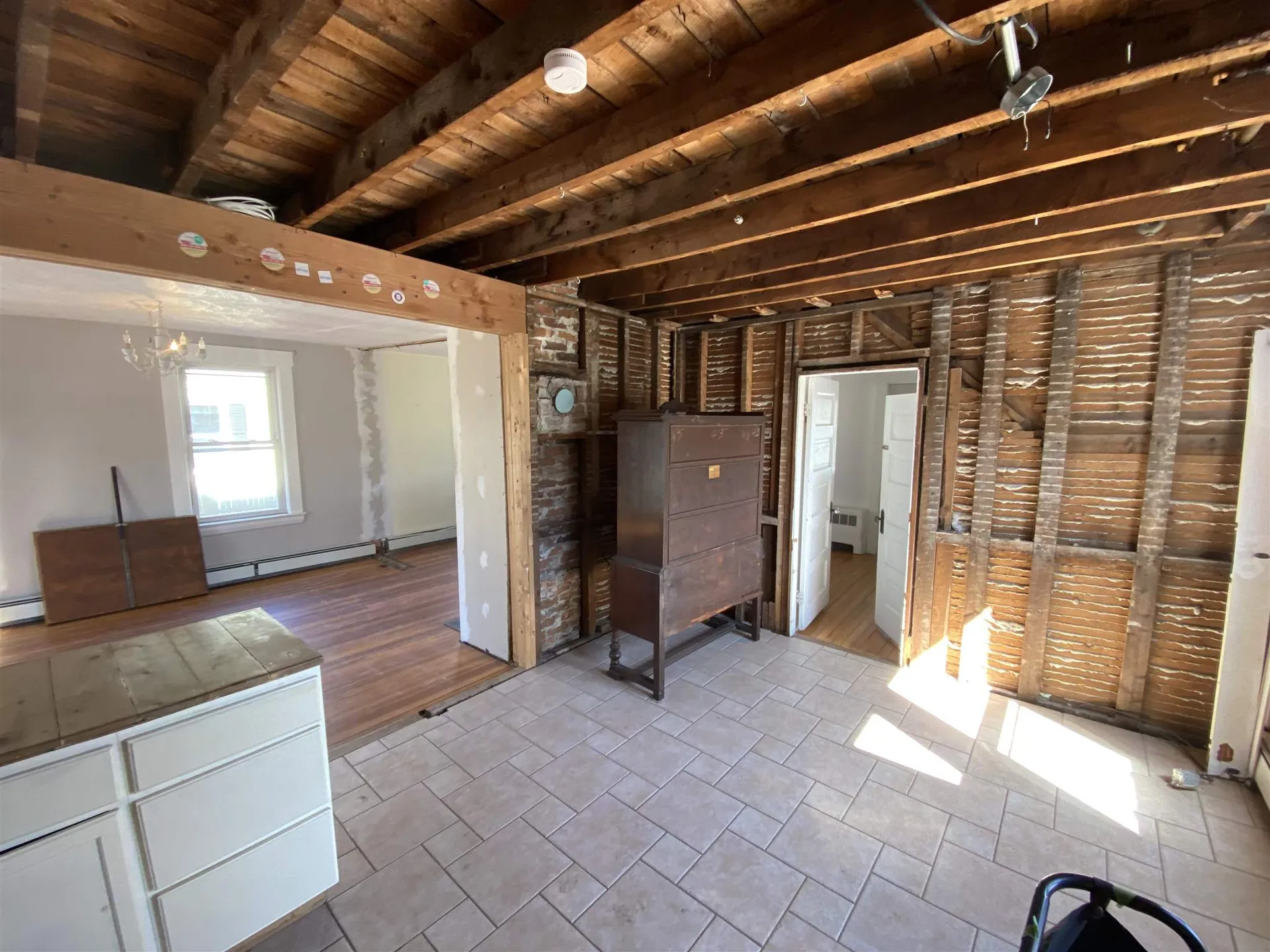 8 Granite Avenue Salem NH 03079