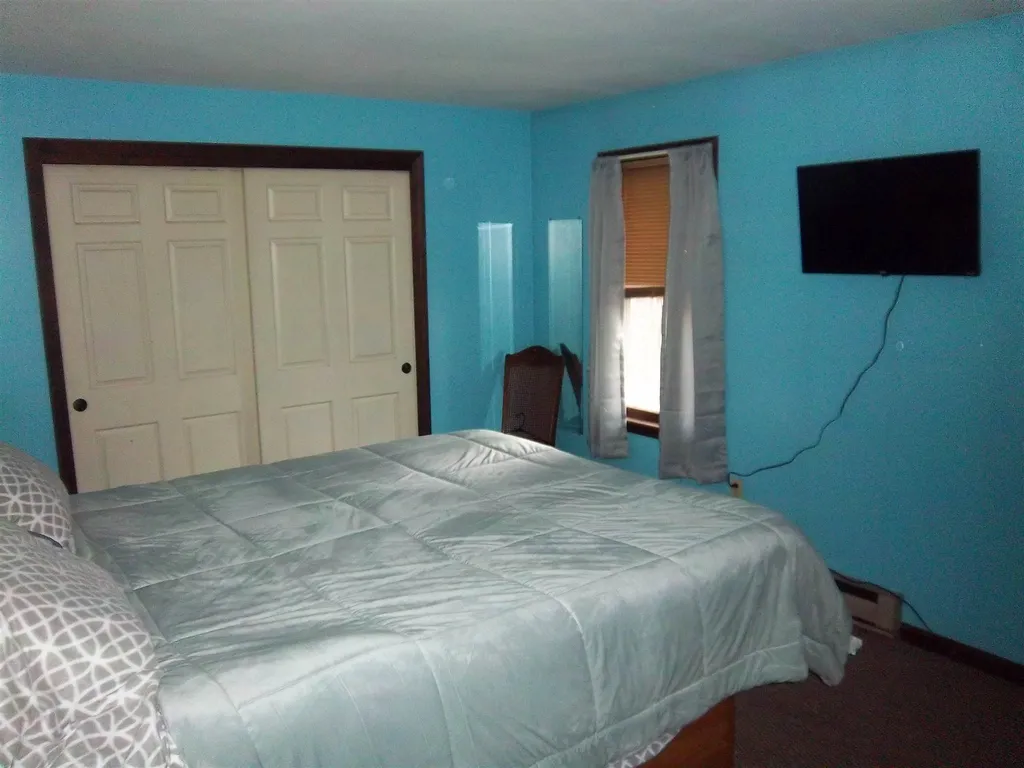 19-21 Shady Lane Milford NH 03055
