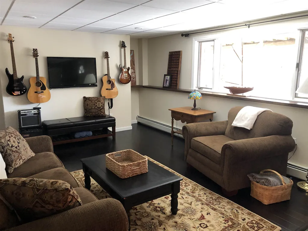 399 Shaker Boulevard Enfield NH 03748