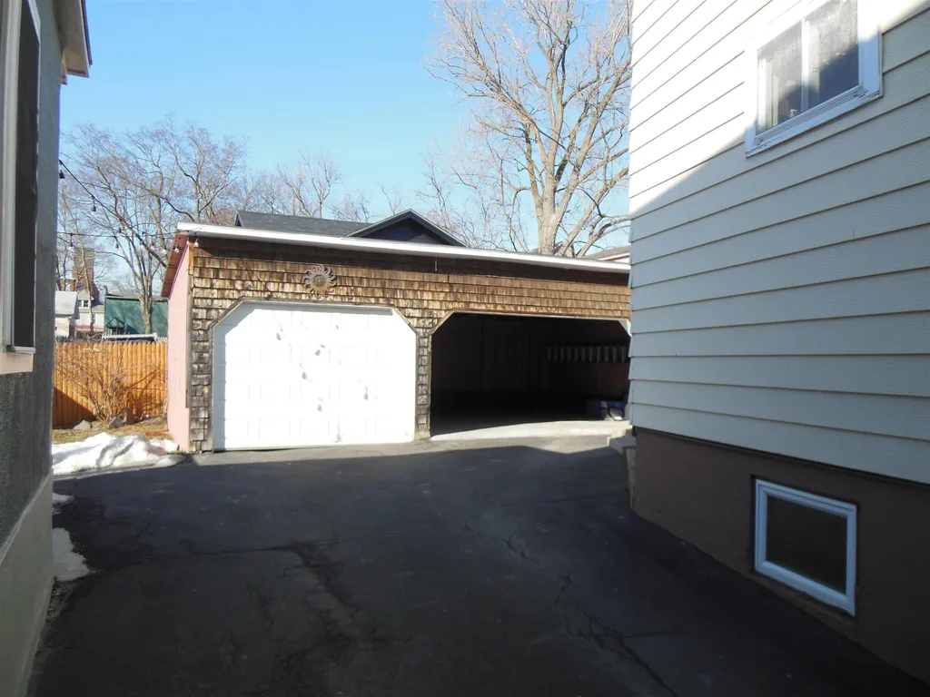 84-86 Maple Street Burlington VT 05401