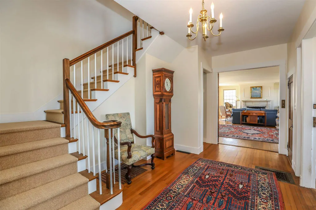 86 High Ridge Road Dublin NH 03444