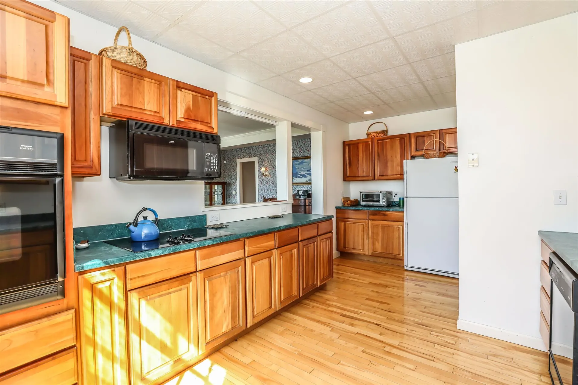 86 High Ridge Road Dublin NH 03444