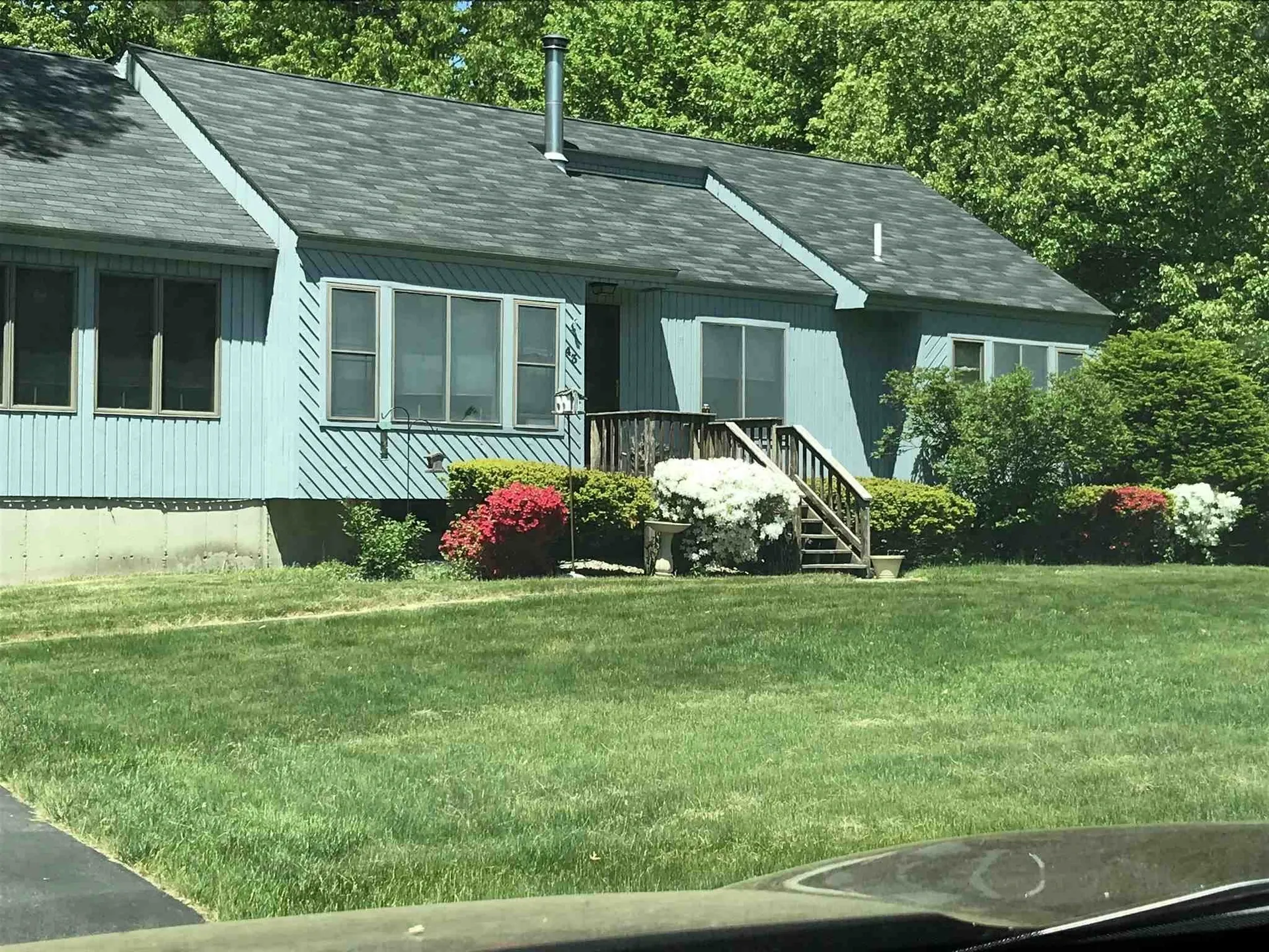 43 Redfield Circle Derry NH 03038