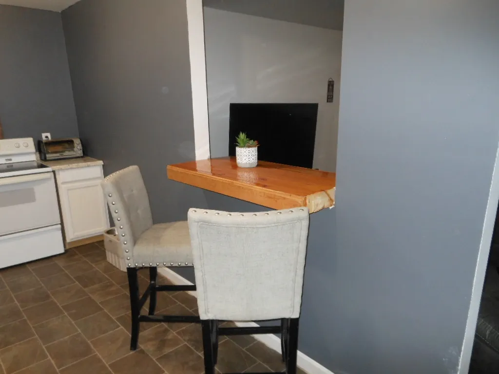 30 Walnut Hill Road Derry NH 03038