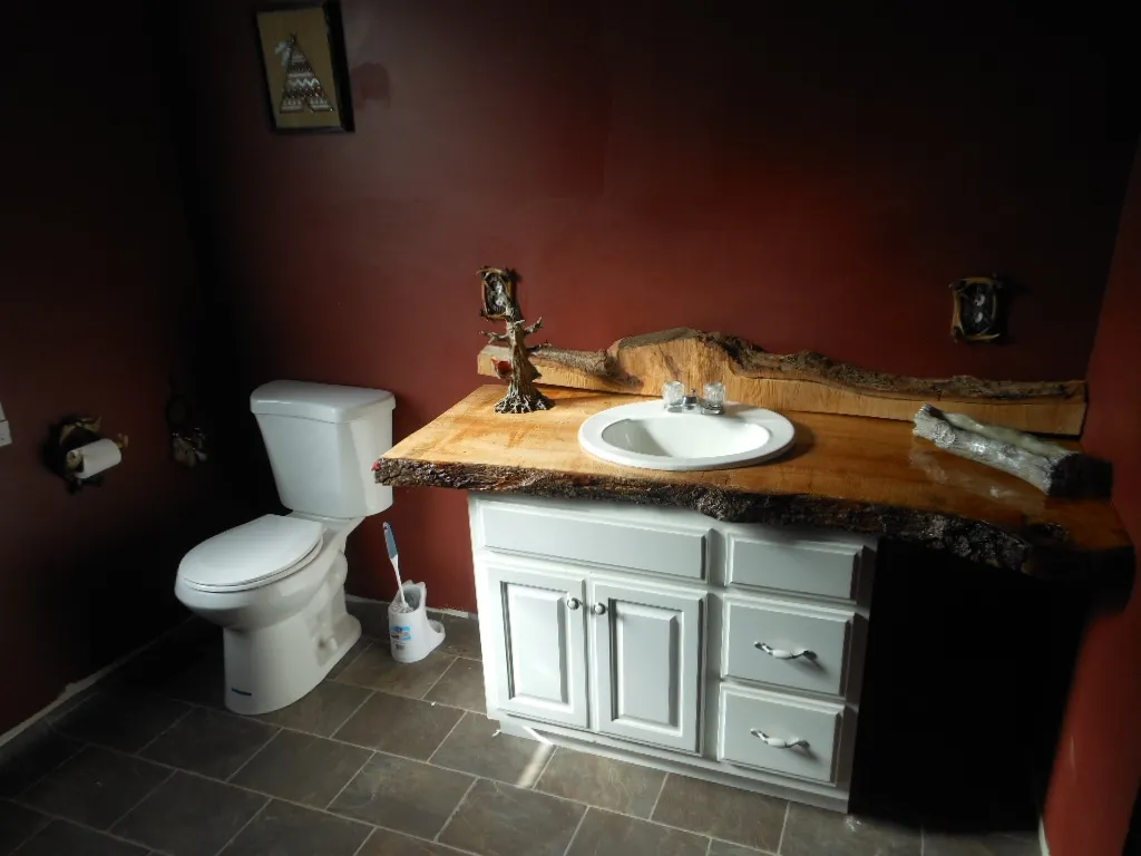 30 Walnut Hill Road Derry NH 03038