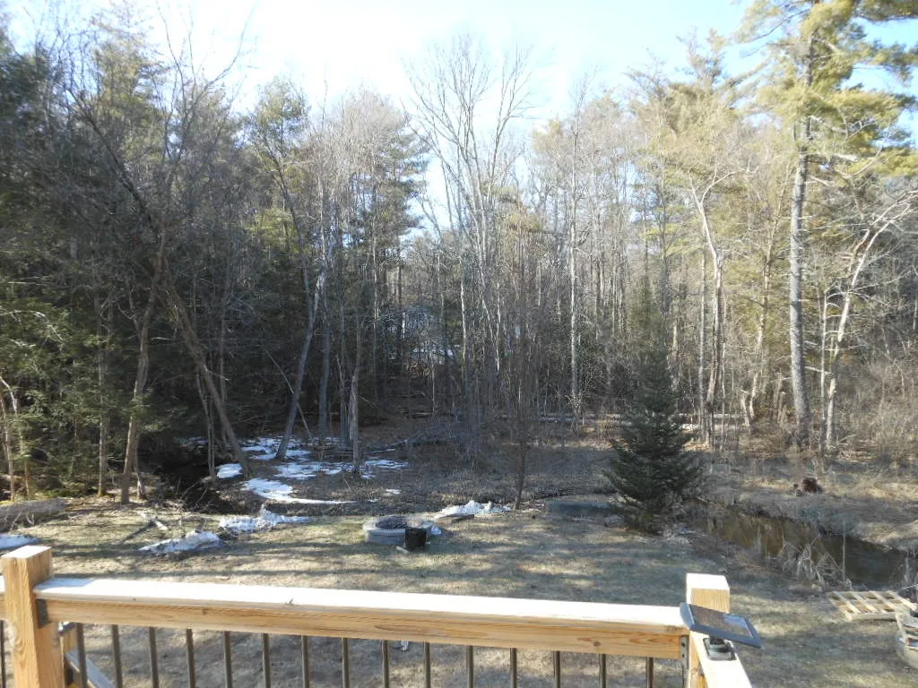 30 Walnut Hill Road Derry NH 03038