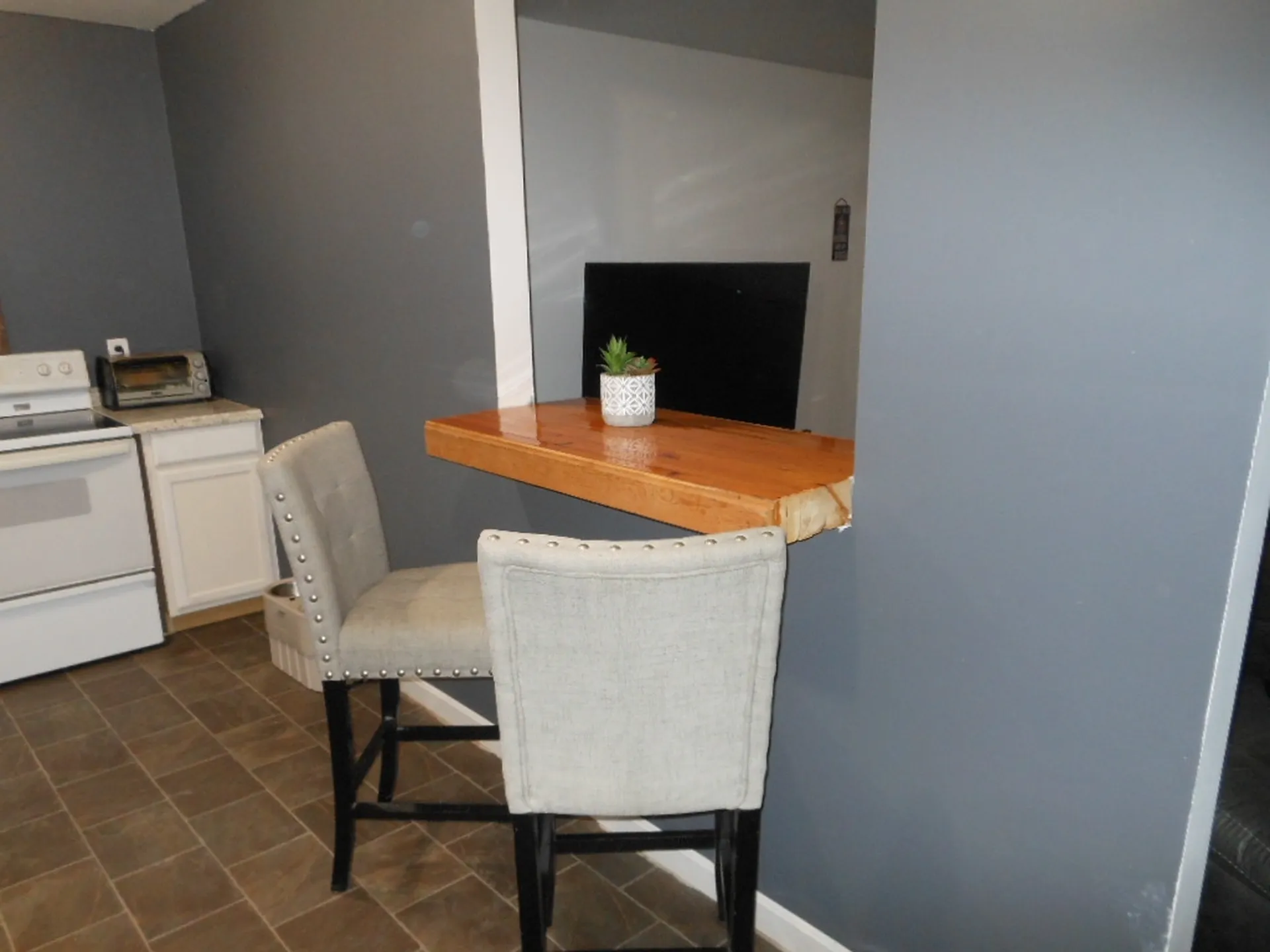 30 Walnut Hill Road Derry NH 03038