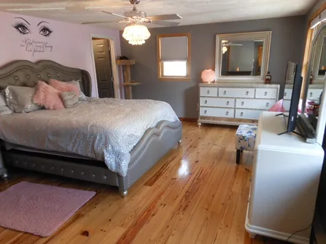 30 Walnut Hill Road Derry NH 03038