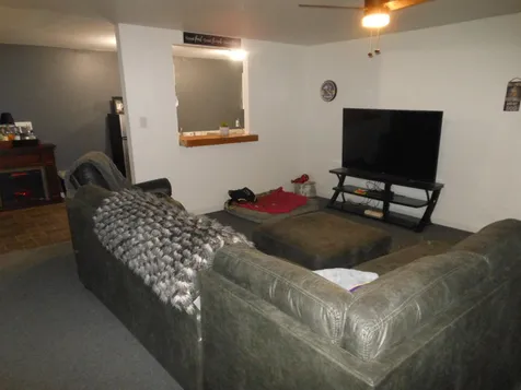 30 Walnut Hill Road Derry NH 03038