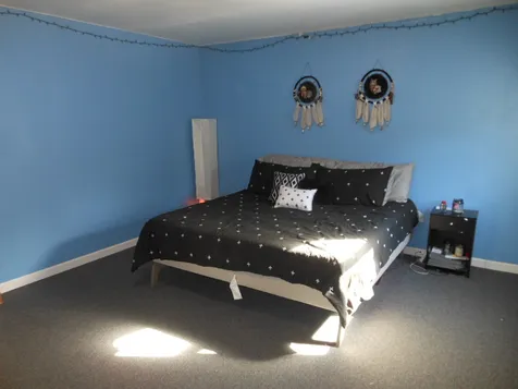 30 Walnut Hill Road Derry NH 03038