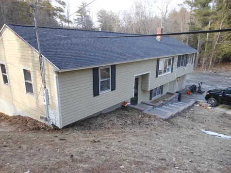 30 Walnut Hill Road Derry NH 03038