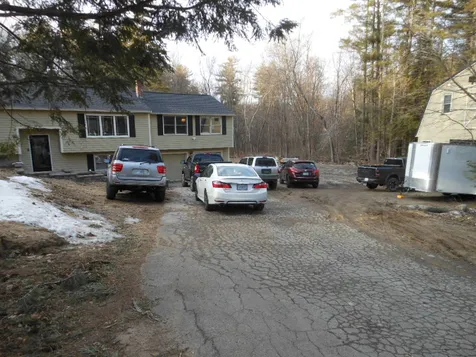 30 Walnut Hill Road Derry NH 03038