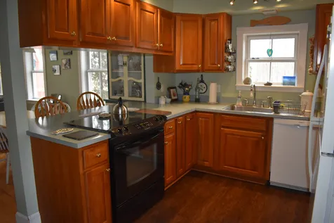 825 South End Road North Hero VT 05474