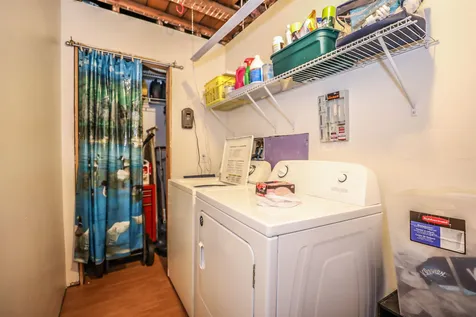 644 Pine Street Manchester NH 03104