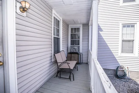 644 Pine Street Manchester NH 03104