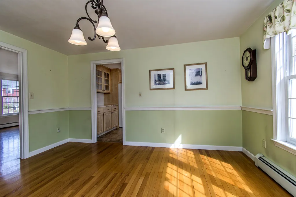 50 Edgewood Drive Hampton NH 03842