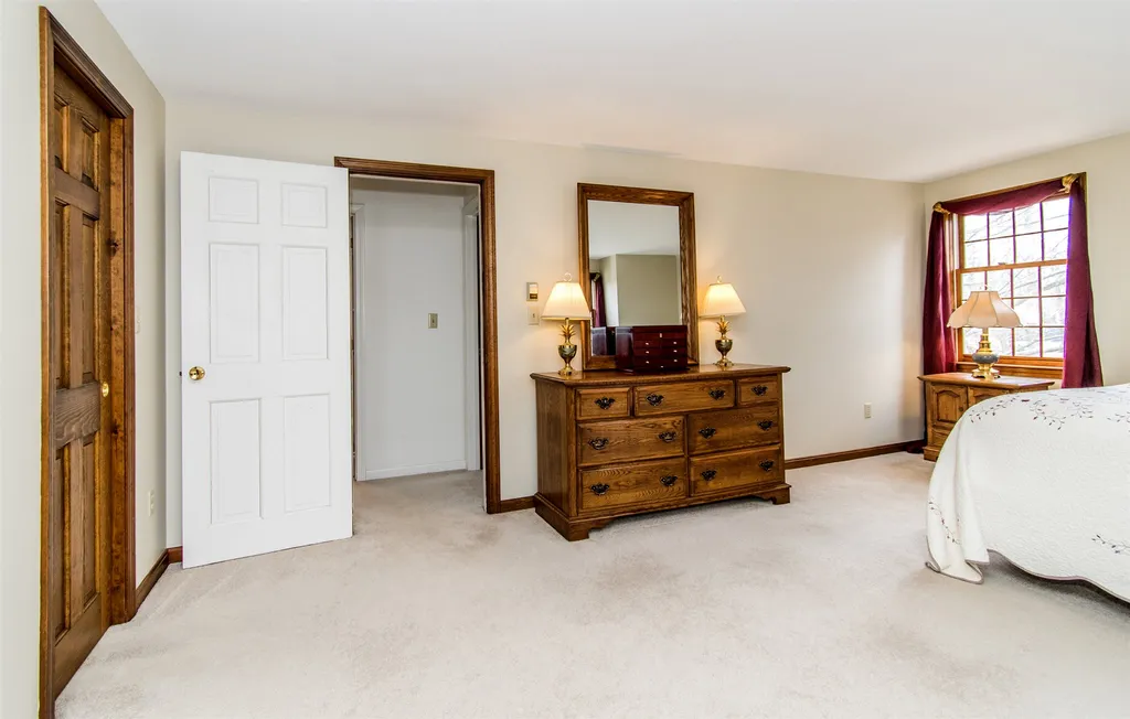 50 Edgewood Drive Hampton NH 03842