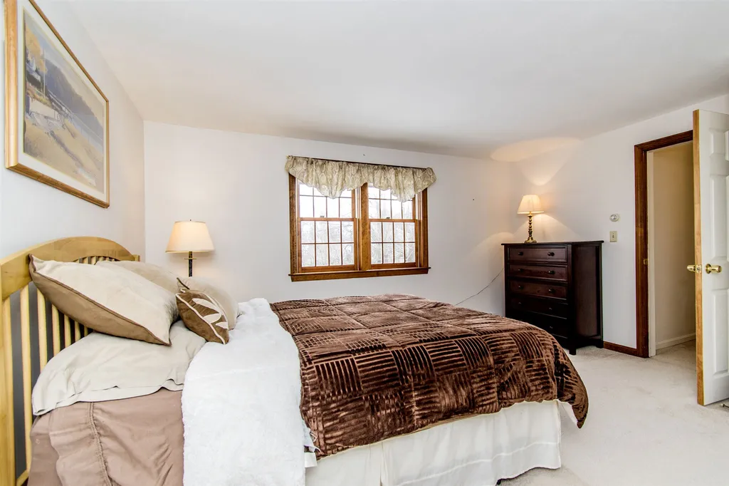 50 Edgewood Drive Hampton NH 03842