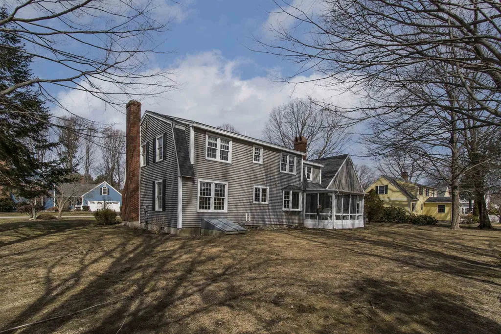 50 Edgewood Drive Hampton NH 03842