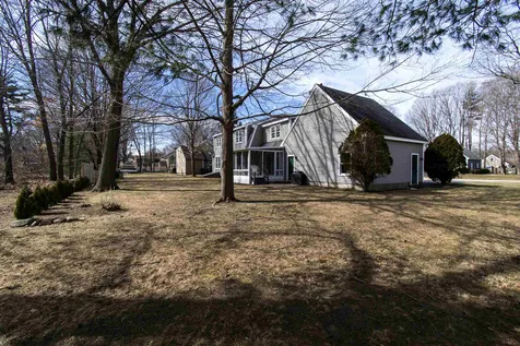 50 Edgewood Drive Hampton NH 03842