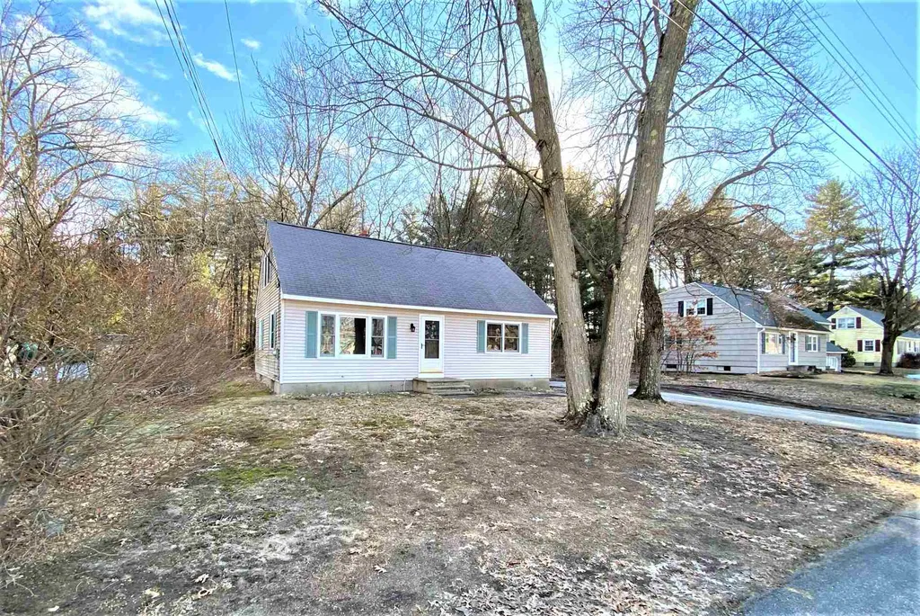 13 Hideaway Road Nashua NH 03064