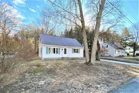 13 Hideaway Road Nashua NH 03064