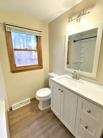 13 Hideaway Road Nashua NH 03064