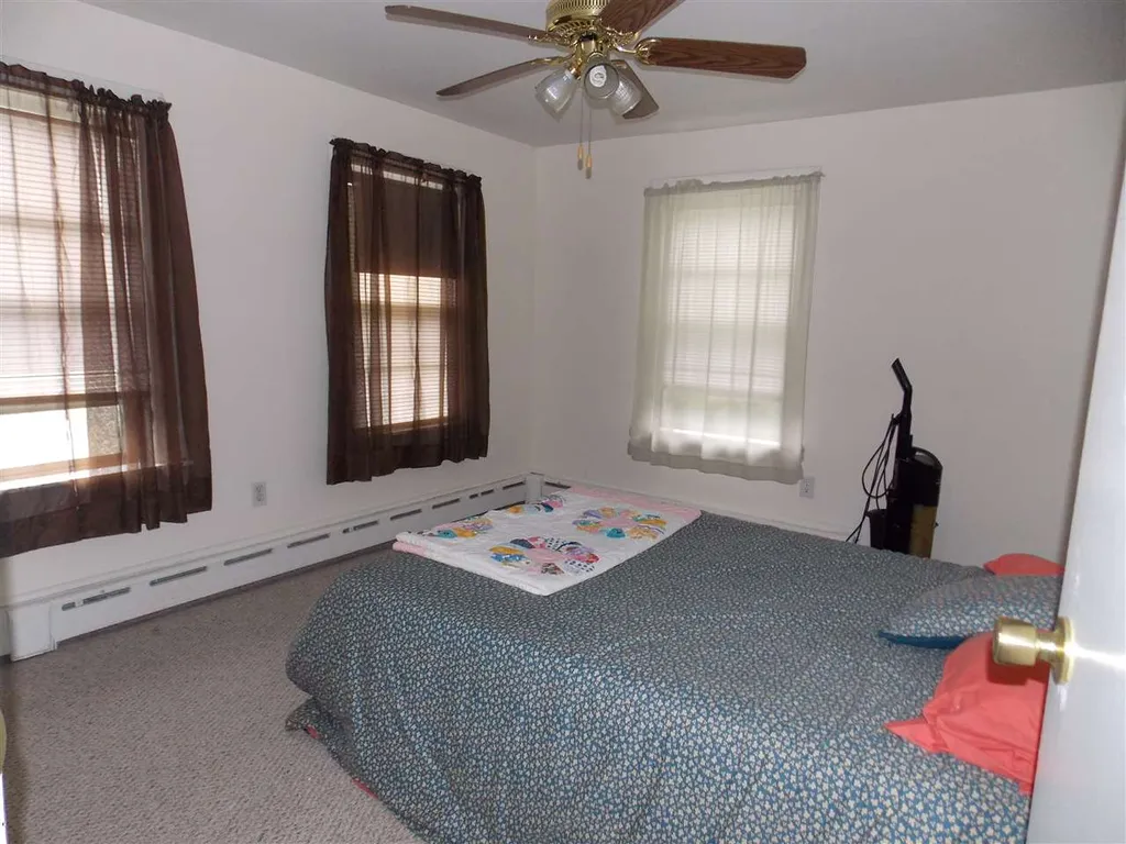 489 Elm Street Laconia NH 03246