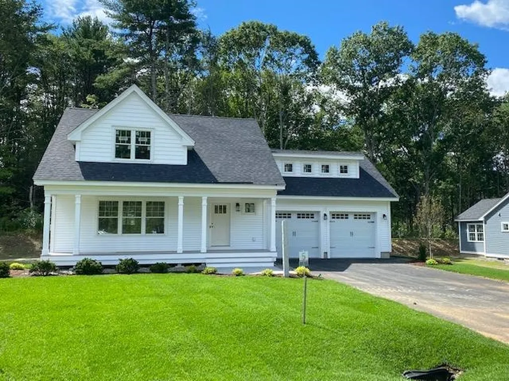 9 Sage Drive Hampton NH 03842