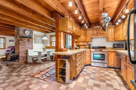 56 Watson Road Exeter NH 03833