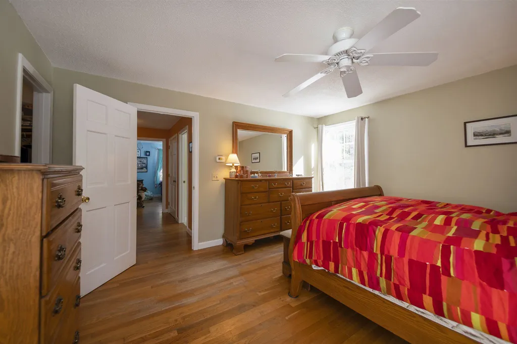 51 Carriage Hill Road Hancock NH 03449
