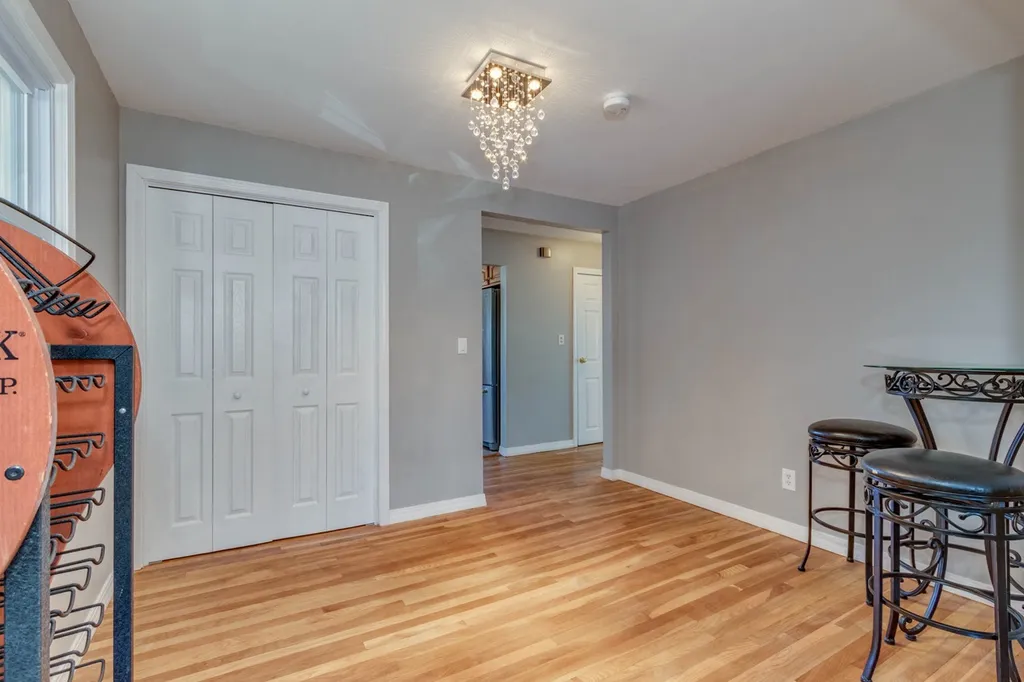 891 Somerville Street Manchester NH 03103
