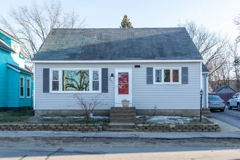 891 Somerville Street Manchester NH 03103