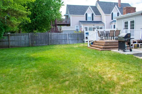 891 Somerville Street Manchester NH 03103