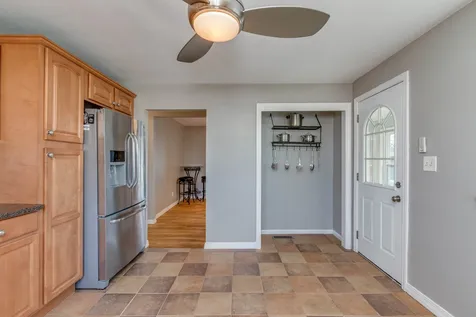 891 Somerville Street Manchester NH 03103