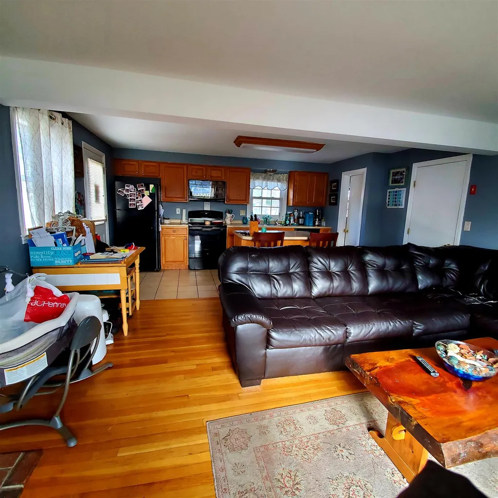 396 400 South Taylor Street Manchester NH 03103