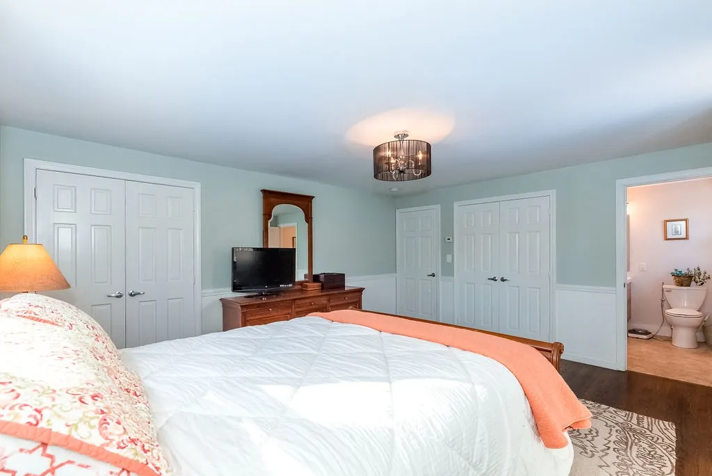 51 Longmarsh Road Durham NH 03824