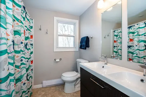 51 Longmarsh Road Durham NH 03824