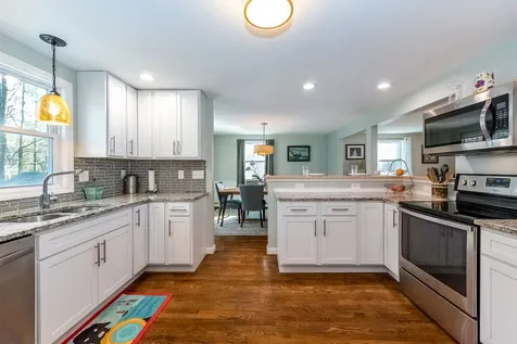 51 Longmarsh Road Durham NH 03824