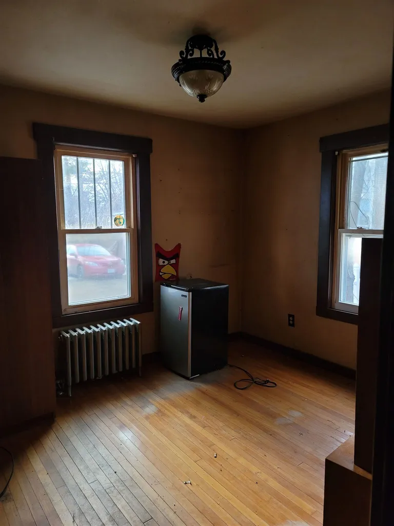 198 Baker Street Keene NH 03431