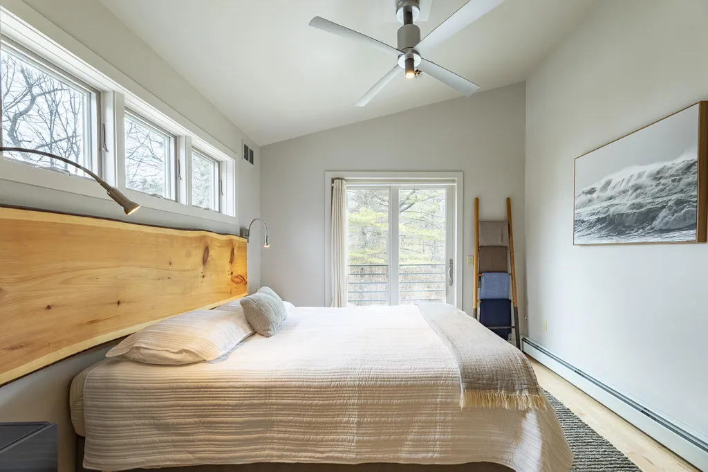 272 Hanover Center Road Hanover NH 03750
