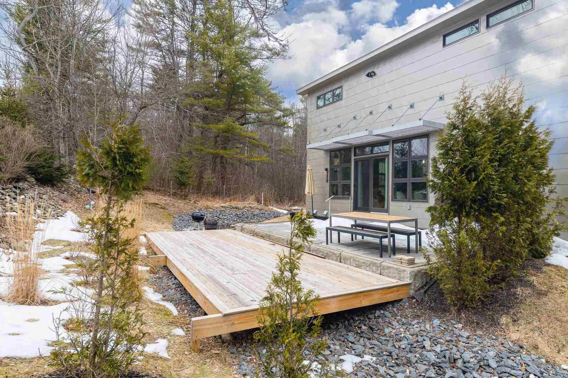 272 Hanover Center Road Hanover NH 03750